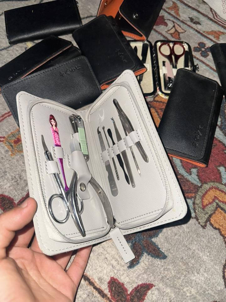 بضاعه كامله للبيع سعر واحد


**إذا كنت صاحب هذا الإعلان وتريد حذفه لأي سبب، رجاءا أرسل رسالة إلى الدعم الفني**