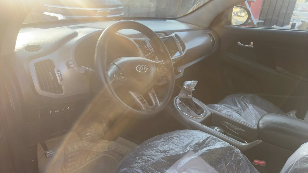 سلام عليكم البيع او امراوس سبورتج موديل ١٦ رقم أربيل سياره بيه جاملات تبديل اصلي ولبنيه تبديل وصبغ  السعر ١٢٥  بيع اوامراوس***********
