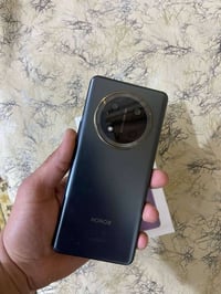 شباب  هونر x9c لون اسود  ذاگره 256 عشوائي 12 گارتون وشاحنته وياه شتريت...