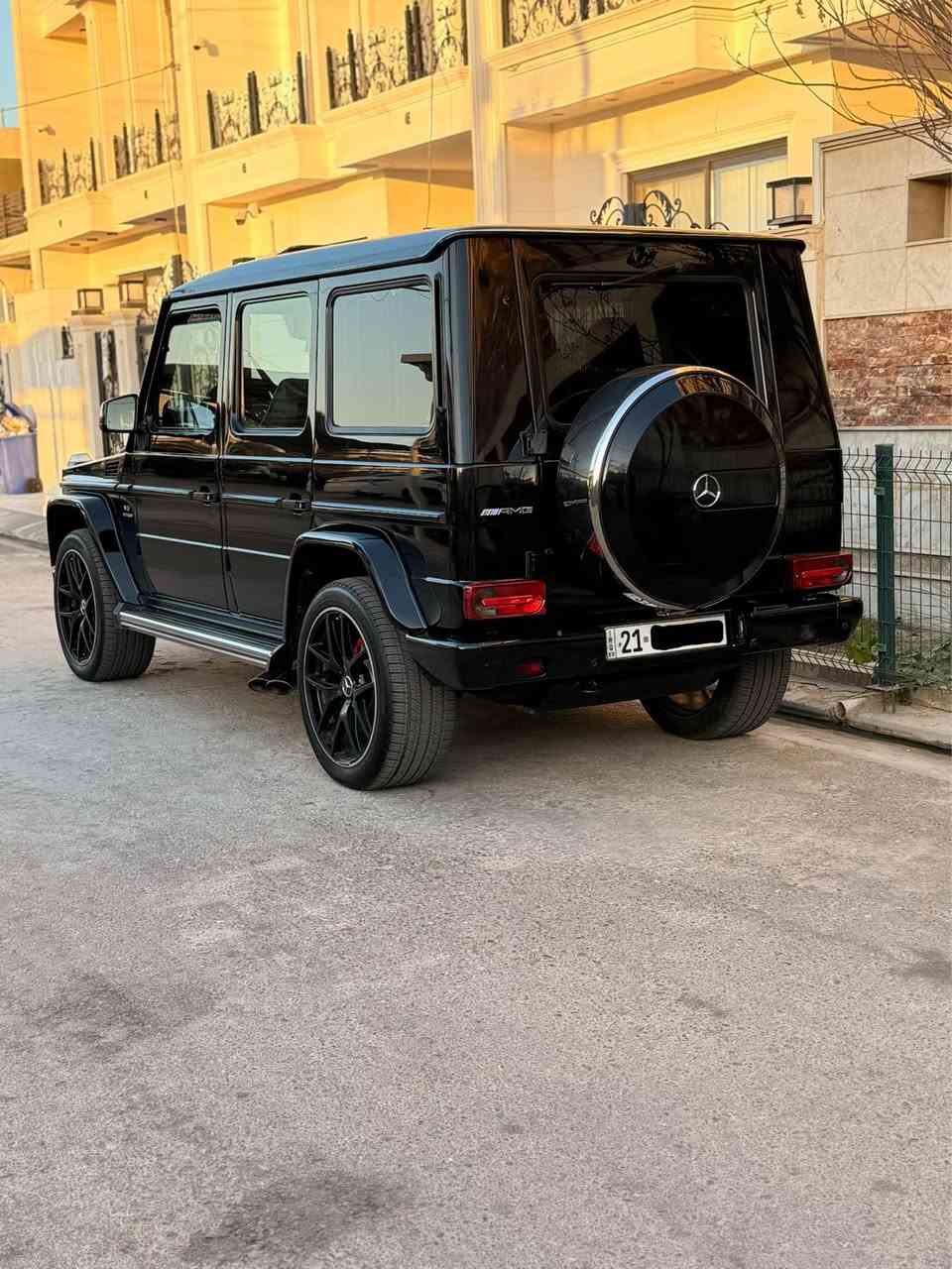 Mercedes Benz G class 2018 AMG G63
گ کلاس مۆدێل ٢٠١٨ بەنزین
فولفول مواسەفات ناو خەنەیێ
تەنها یەکپارچەی سبوخە بێ ناوگرتن (105mile) ڕۆیشتوە
 رگێڕ و موکینە و کارەبایات و بەناوکردن هەمووی بە شەرت
رەقەم تەلەفۆن(***********) أربيل, العراق
