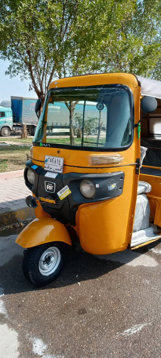 *********** سلام عليكم تكتك نضيفه سكنات جدد ضفاير جدد سعر 3 ونص وبيها مجال قليل
