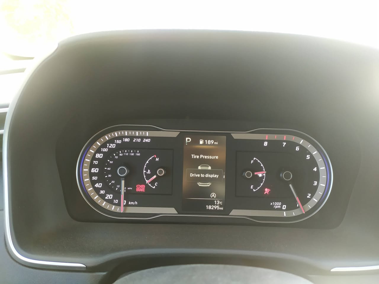 السلام عليكم
توسان موديل 2024وارد امريكي ماشية 18 ميل بصمه اشاير بالمري شاشه كبيره اوتو هولد كاري بلي وبعد مواصفات مامذكوره دخول جديد تترقم كافة المحافظات مكانه بابل حله قرب سيطرة الآثار السعر 189 وبيه مجال للاستفسار ***********
