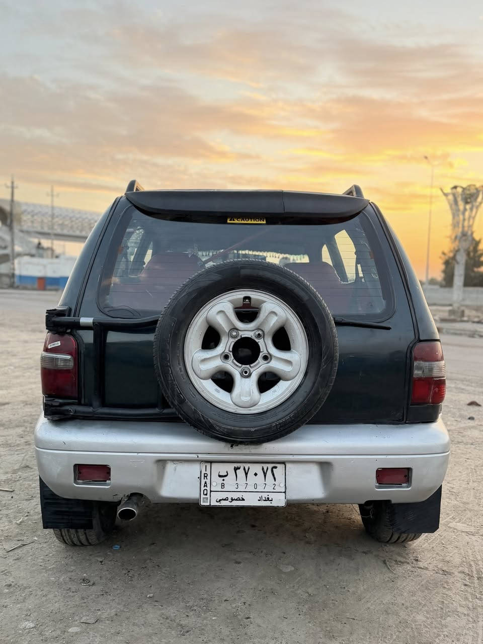 سبورتج 1994 بغداد مسكر كير اوتو
السياره جاهزة 100‎%‎ 

مكينه مال حاويه هسه شادها

صدر جديد و تخم تاير

كهربائات كلها شغاله 

كماليات الداخل كامله

السياره خير من الله مناقصها شي 

تحويل ثاني يوم 

السعر 42$ وبيها مجال 

مكاني بغداد 

***********
