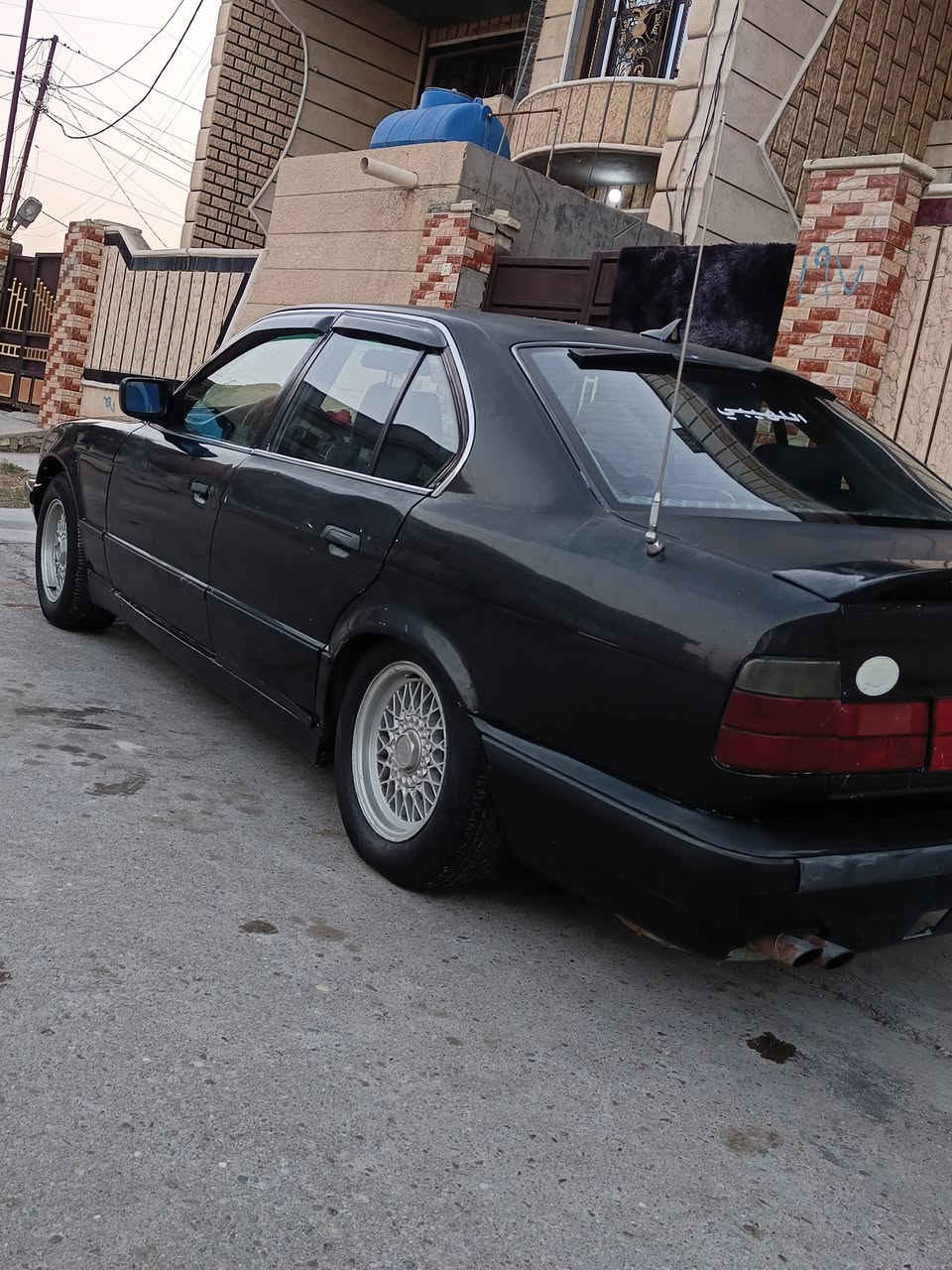 سلام عليكم بي ام 535مفتوح كير مكينه حاويه تخم تاير  يرادلها ترتيب بطاين سنويه صاقطه بسمي نقصها صدر امامي مكان سياره بغداد ابو اغريب السعر 38 ‏‪***********‬‏//***********
