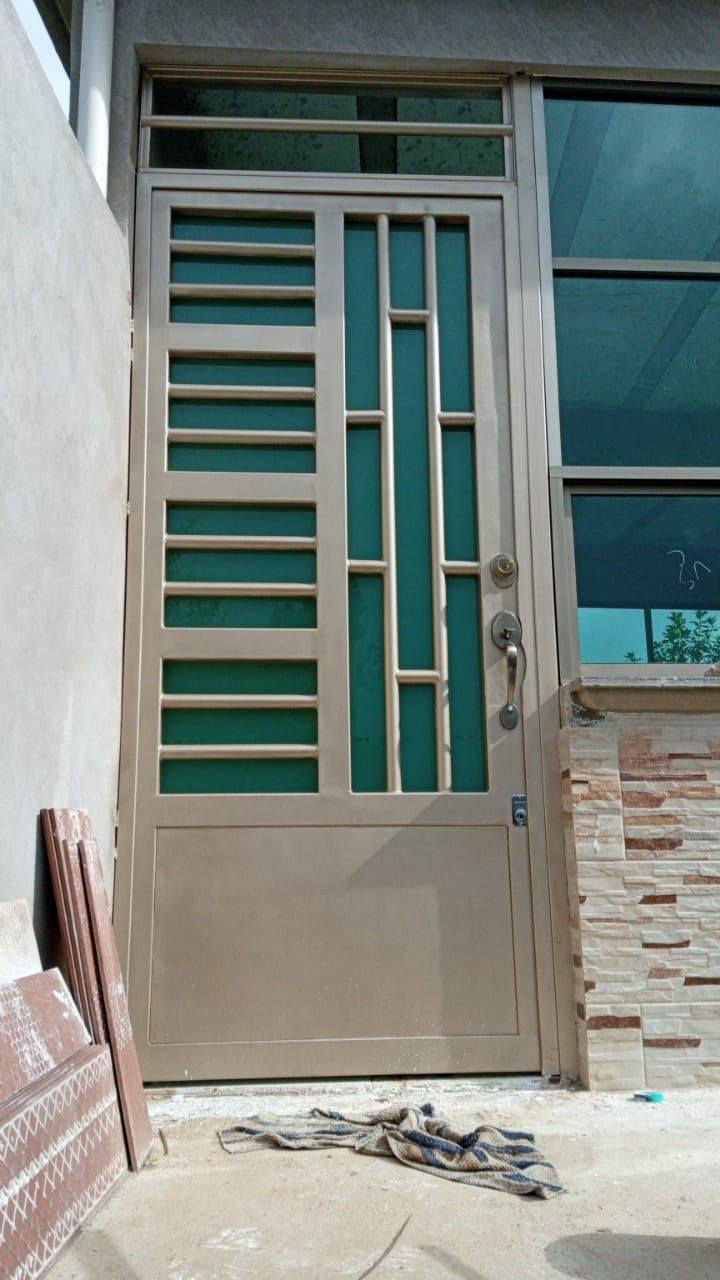 صبغ شبابيك//تنظيف//بيوت//وسبق عام/بغداد/للاستفسار رقمي/***********/بو واتساب/🏫🏢🏬🏯/بيوت متروكه وتنظيف واعاده صبغها موجود شقق تنظيف وصبغ موجود بس تنظيف هم موجود راسلني واتساب واستفس//
