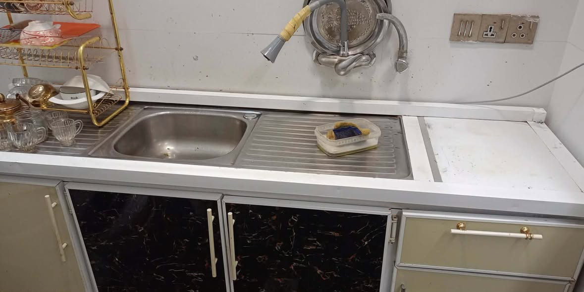 المكان  كربلاء الاطارات ***********
