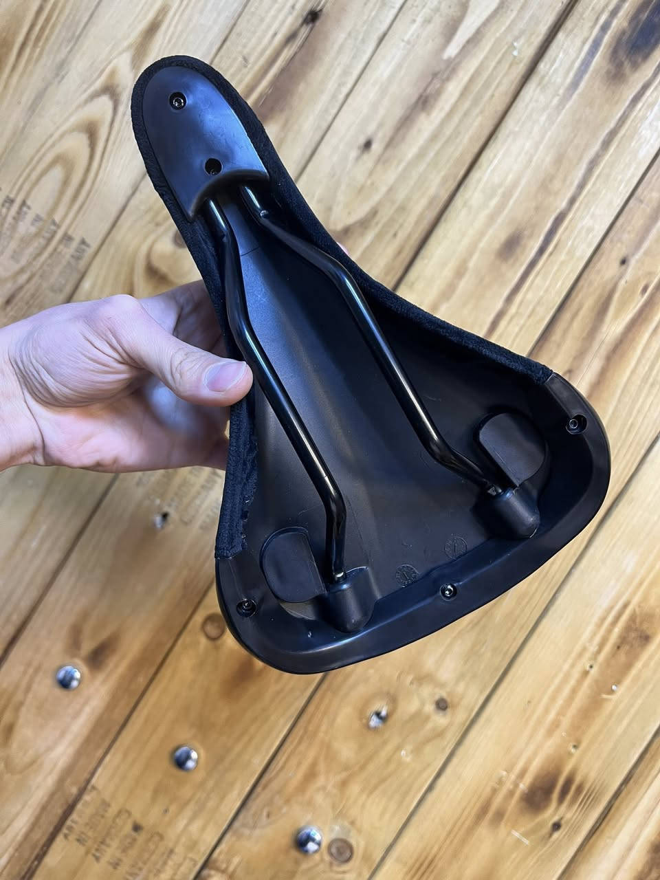 يالله 
متوفر سرج شامو جديد


**إذا كنت صاحب هذا الإعلان وتريد حذفه لأي سبب، رجاءا أرسل رسالة إلى الدعم الفني**