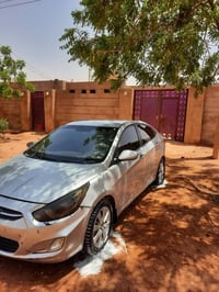 اكسنت 2014 • ممشى 160 ألف • ضربة بالضهرية