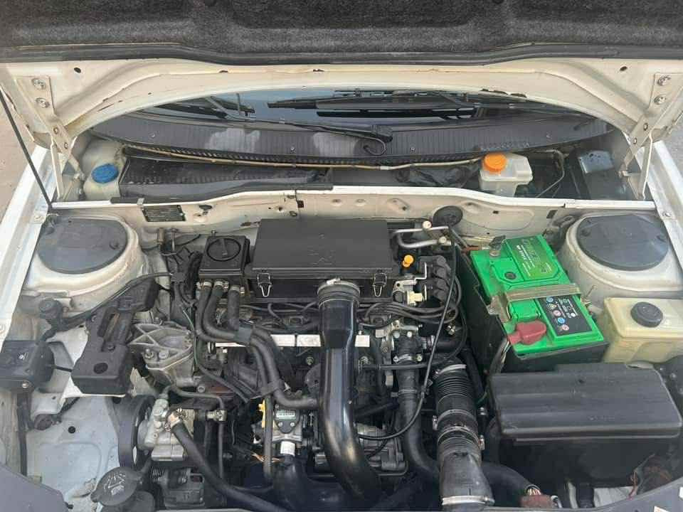 السلام عليكم سمند 2013 ناطق سياره مكفوله ما عده البنيد فقط ابيع الك ع سونار كير مكينه صدر امامي خلفي جديد تبريد تئدفه 
سياره تخبل وبل عافيه على ياخذه رقم بغداد جديد بسمي شرط التحويل
كلج جديد 
 سعر ٦٢ وبيها مجال 
مكاني بغداد الدوره 
***********
