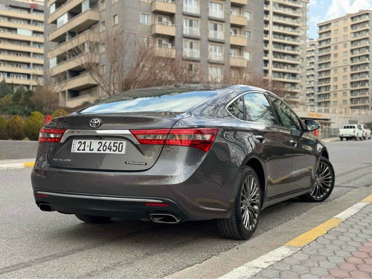 السلام عليكم تويوتا اڤلون موديل ٢٠١٨
مكان السياره السليمانيه
***********
• Edit (18)
مواصفات XLE

بصمه تشغيل

بصمه ابواب

فتحه سقف

داخل جلد ابيض بلادي
لايتات ليد وزينون

كوشنات تدفئه

كوشن كهرباء

تشغيل عن بعد

السياره ع وضع الشركه

بيهه بنيد امبدل بلادي بدون صبغ السياره

ايرباك ستيرن وبرده ومرجع بلادي سستم شركه

بدون دواخل شواصي ولغود بشرط

السياره ماشيه mi 70.000

ارقام وسنويه كلهه جديده

تحويل. ووكاله بشرط

السعر 198 $ ورقه وبيهه مجال للشراي السليمانية, العراق
