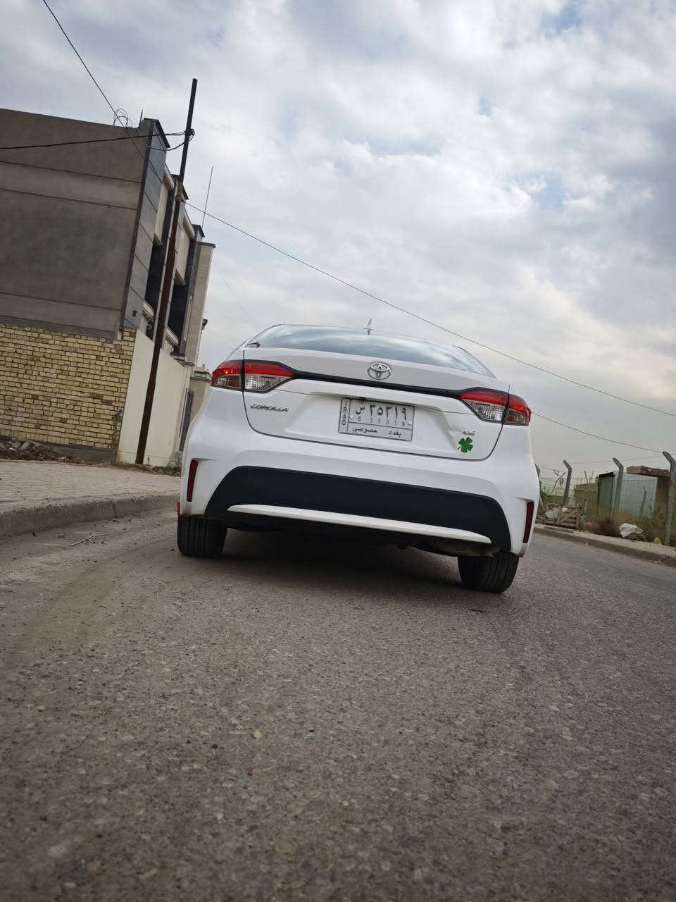 السلام عليكم
تويوتا كورلا 2021 للبيع فقط

السعر 142

بانزين

رقم بغداد 

ماشية 130

مكينة 1.8

فئة سيارة le

مواصفات

شاشة ابل كار بلي + كامرة

سايد بريك دكمة

فول تحكم ستيرن

مكان سيارة بغداد
اتصل ‏‪077-454-48382‬‏


**إذا كنت صاحب هذا الإعلان وتريد حذفه لأي سبب، رجاءا أرسل رسالة إلى الدعم الفني**