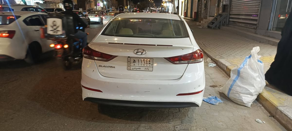 السلام عليكم الانتراء مديل ١٨
كير مكينه حداديه ١٠٠ بل ١٠٠
السعر ١٠٥ وبيه مجال قليل 
تبريد ثلج 
المكان نجف 
***********
