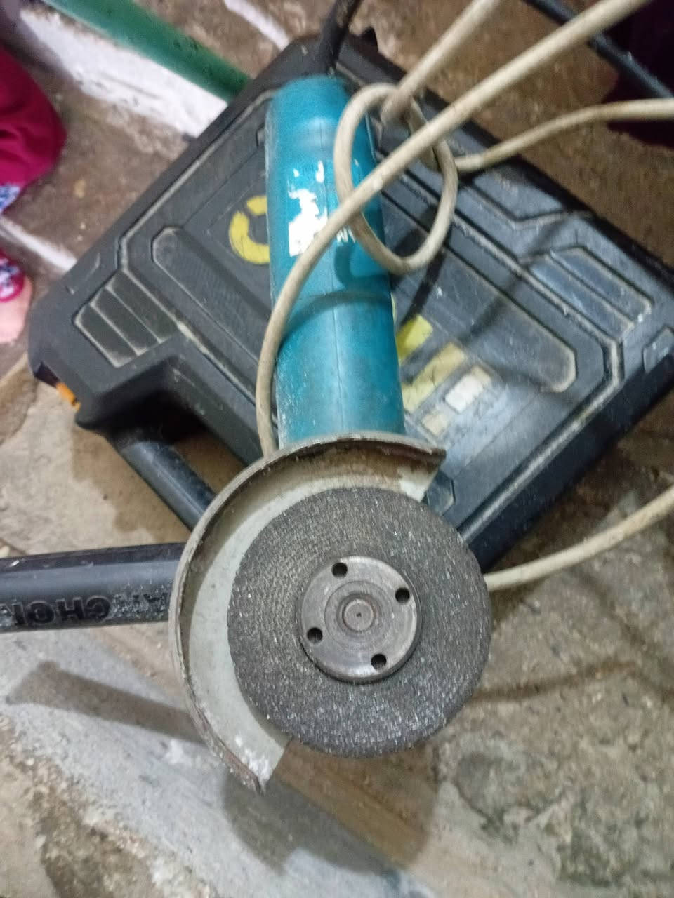 كوسره رواجز جكات سفايف كاويه  والبااقي  صور اتصل واتساب ***********
