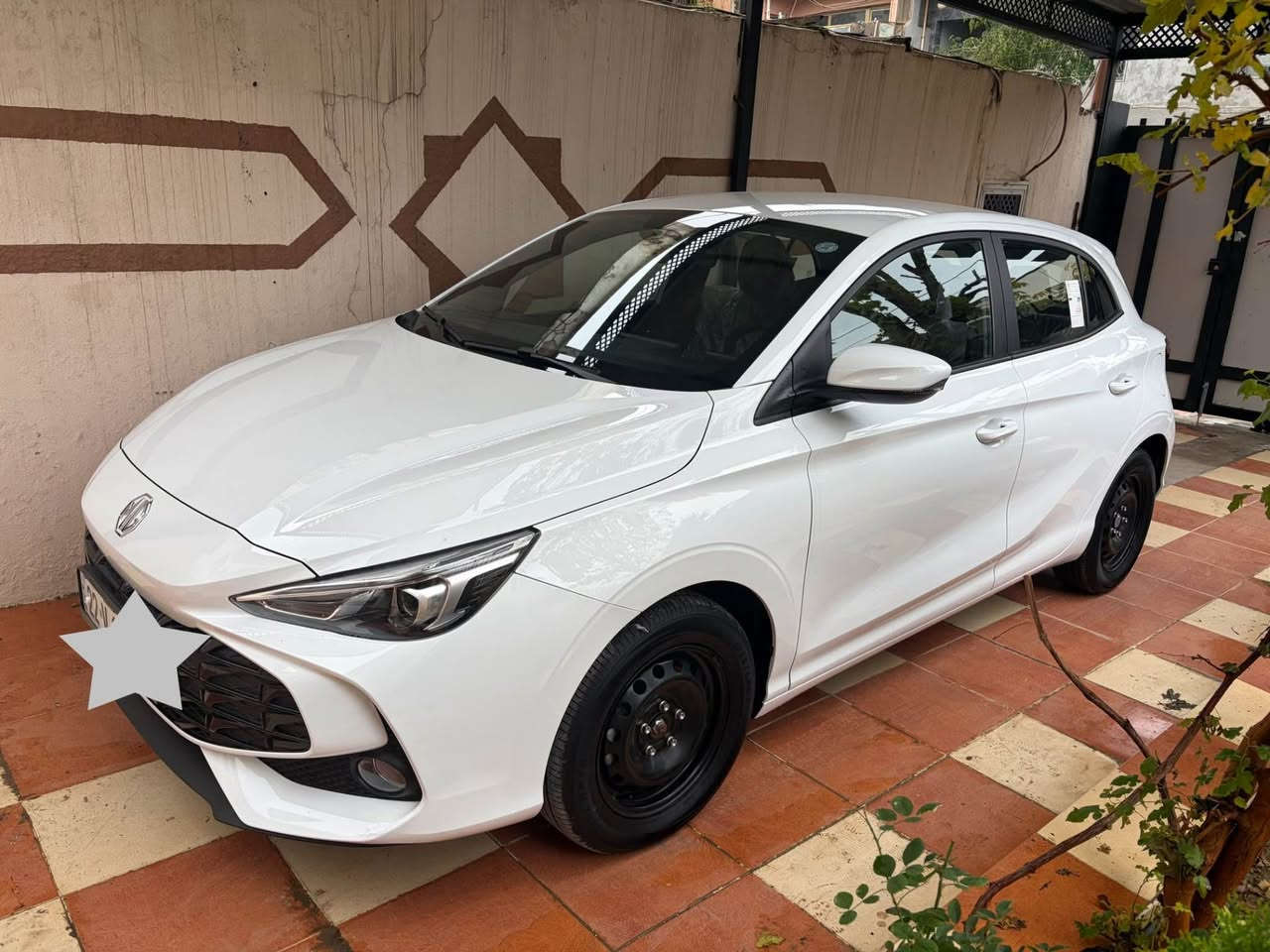 ئێمجی ٣ مۆدێل ٢٠٢٥ 
سفری شەریکە زەمانی ٦ سال
سەیارەکە وەک سفرە کلینە هیچی پێوە نیە
گاعی و کەپی شەریکەی بەکارنەهاتووە
سعری ١٠٨ و مەجالێکی کەم
شوێن هەولێر 
بۆ پەیوەندی *********** أربيل, العراق
