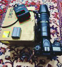نيكون D610 شتر50k نضافه البدي 90% ملحقات كارتونه وشاحنه وبطاريات ثنين ...