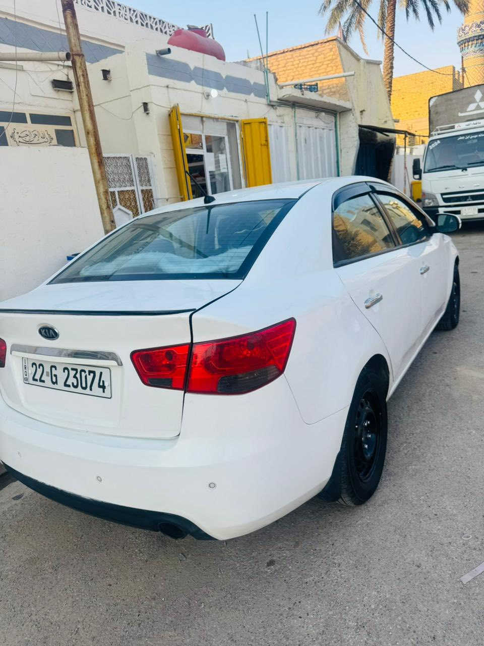 السلام عليكم لبيع سيراتو 2012 فول ماعده بصمه رقم اربيل جديد كلشي جديد سياره خير من الله بيه مكانات صبغ اني ابيعلك صبغ حزام السعر اتصل وبيك خير وتدلل استفسار : ***********
