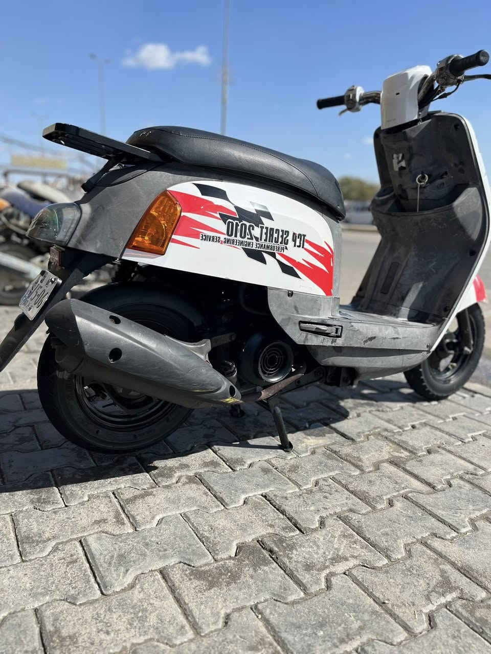 ‏سلام عليكم دراجة للبيع بوليس موديل ثمانية صار شهر من طالعة الدراجة برغل ما مفتوح بيه الدراجة ما بيها اي نقص دراجة بحالة الوكالة ختم واحد مال واحد بوش 49 دراجة السعر 1,000,050 وبيها مجال ***********￼￼
