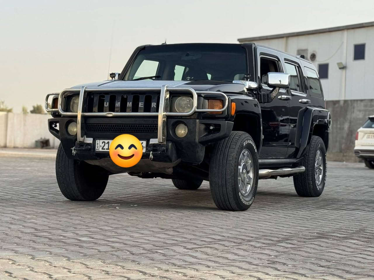 للمراوس 
همر H3 موديل 2007  رقم سليمانيه دولي عندي وكاله عامه سياره حلوه وكاعده صدر نظيف دبلات جديد تايرات نص عمر شاشه اندرويد تبريد 
سياره يحتاجلها شغلات بسيطه 
الي عنده مراوس يراسلني مكاني صلاح الدين ***********
