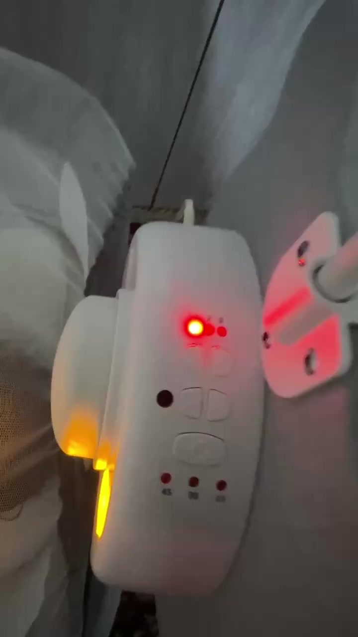 سیسەم بە دۆشەکەوە بئ عەیب ١٠٠هەزار 
جۆلانەی کارەبایی فول مواسەفات بلوتوث. ٣دەرەجەی راژەندن قفلی ٧٥هەزار
هەزەو کاری کۆت ١٠هەزار


**إذا كنت صاحب هذا الإعلان وتريد حذفه لأي سبب، رجاءا أرسل رسالة إلى الدعم الفني**