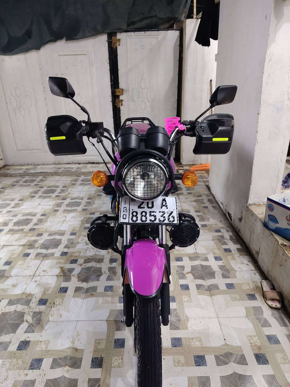 للبيع ديوان مرقم موديل ٢٣للستفسار ***********ما متواجد عل فيس خاص ماكد اتصل وتدلل
