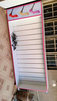 رفوف البيع  07804366971