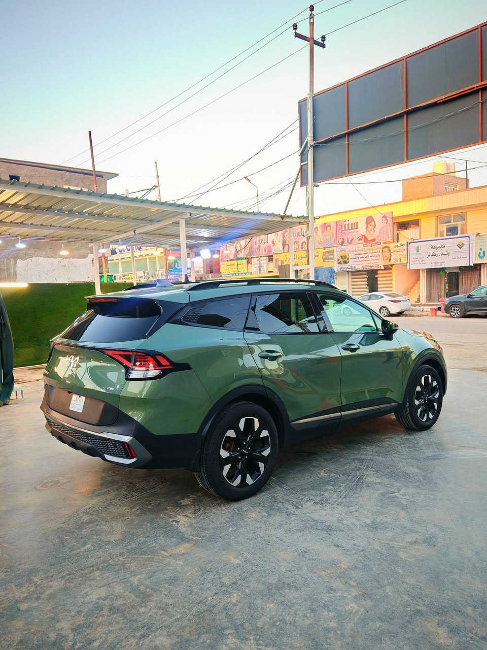 سبورتج 2023 اكس لاين الحجم الكبير بدون رقم ضررها دعاميه فقط واجه بيه بنيد صبغ من امريكا صور الحادث بمنشور.... 
بصمة
تشغيل عن بعد
محرك 2500
كشنات تدفئة جلد
ويل كب 19
تبريد قطعتين
رادار أمامي خلفي
لايت زينون
سايد بريك بصمه
4x4
سعر 188 وبيه مجال بسيط وهذا رقمي
***********
مكانه / بغداد
