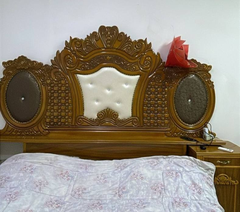العنوان سهل نينوى برطلة ررايدها 750 وبيها مجال للطيبين
***********
