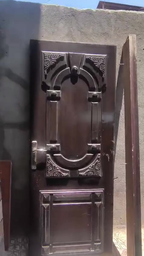 السلام عليكم باب صاج اصلي ثقيل كلشش هوه والجرجوبه نظيف ويخبل السعر 75 وبي مجال مكاني  بصره حيانيه


**إذا كنت صاحب هذا الإعلان وتريد حذفه لأي سبب، رجاءا أرسل رسالة إلى الدعم الفني**