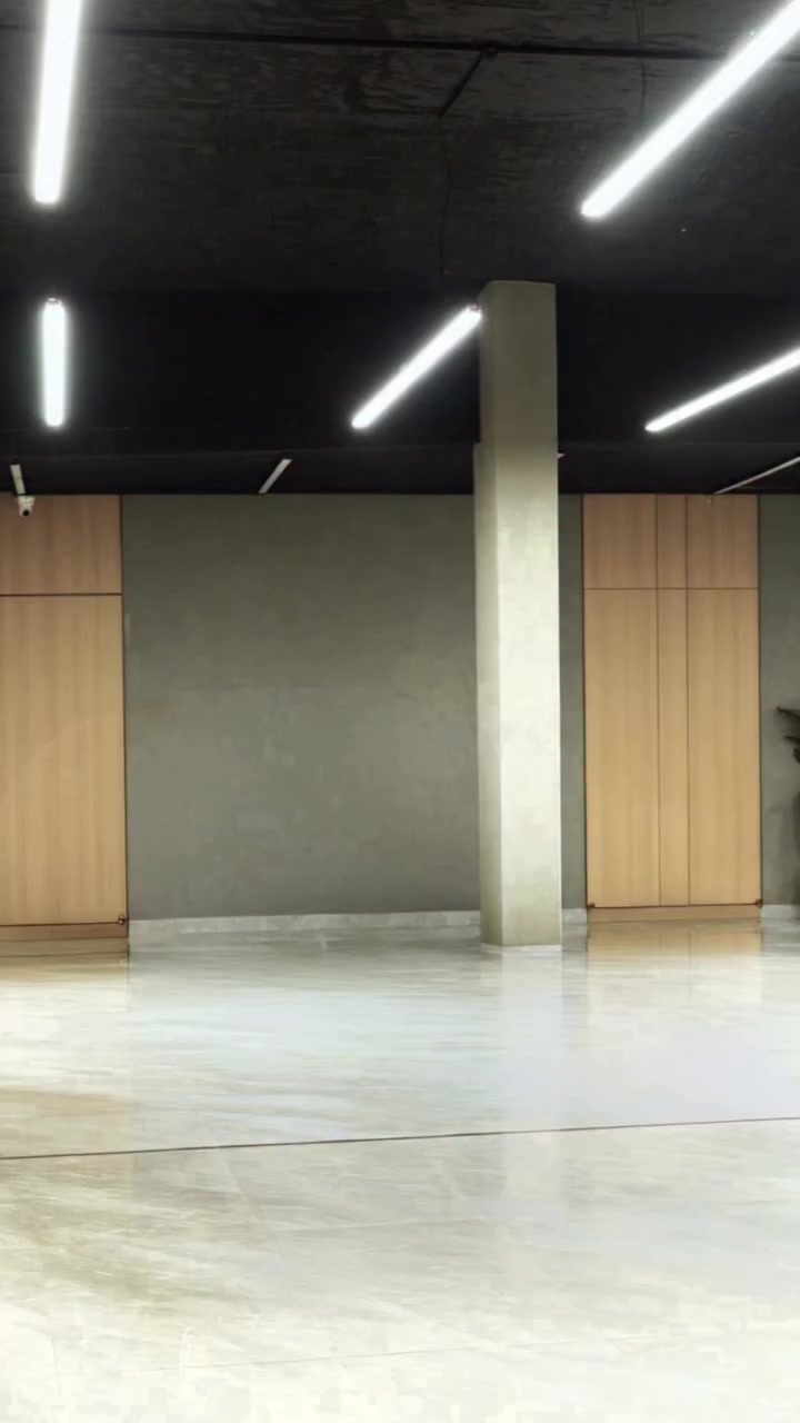 ⁨ Jaguar S-Type - 2001
فابريكة بالكامل بحالة الزيرو ✨
بعداد 115 ألف كم فقط

📍 موجودة حصريًا عند T Auto
فرع التجمع الخامس – حي الأندلس

📞 للاستفسار والحجز:
+20 109 696 1716

#سيارات_مصر #سوق_السيارات #عربيات_للبيع⁩


**إذا كنت صاحب هذا الإعلان وتريد حذفه لأي سبب، رجاءا أرسل رسالة إلى الدعم الفني**