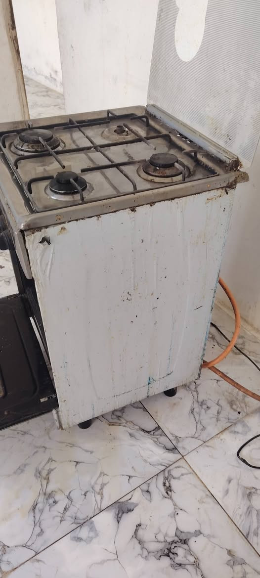 للبيع الدورة ابو دشير خط النفط ۔
السعر ١٠٠
  ***********
