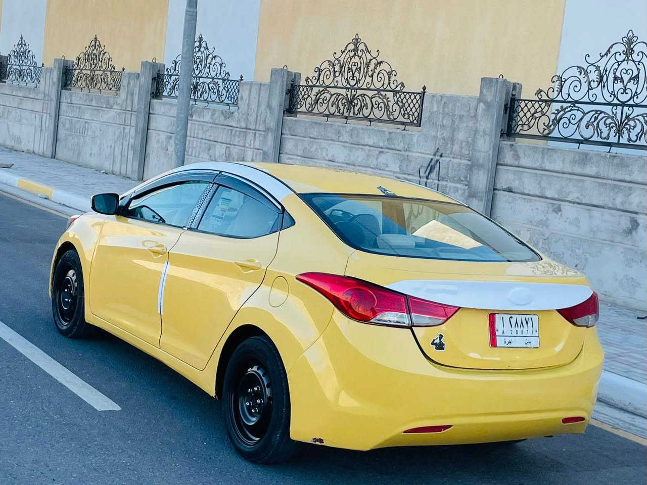 سلام عليك للبيع الانتره موديل 2013 امريكي حادثها الجاملغ الامامي وبنيد فقط  رقم بابل مصفره هيئه وغرامات السنويه ٢٠٢٧السياره جديده وجهازه من كلشي شاشه جبيره تحكم ستيرن كير مكينه حداديه تخم تاير كله جديد تبريد ثلج  السعر 95 وبيها مجال السياره احله من الصور مكان السياره كربلاء الأستفسار علا رقم  *********** مكلف ب نشر
