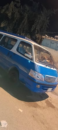 يا الله السلام عليكم سيار البيع جنبي شرطيه موديل 15 سيار احر تحول ثاني...