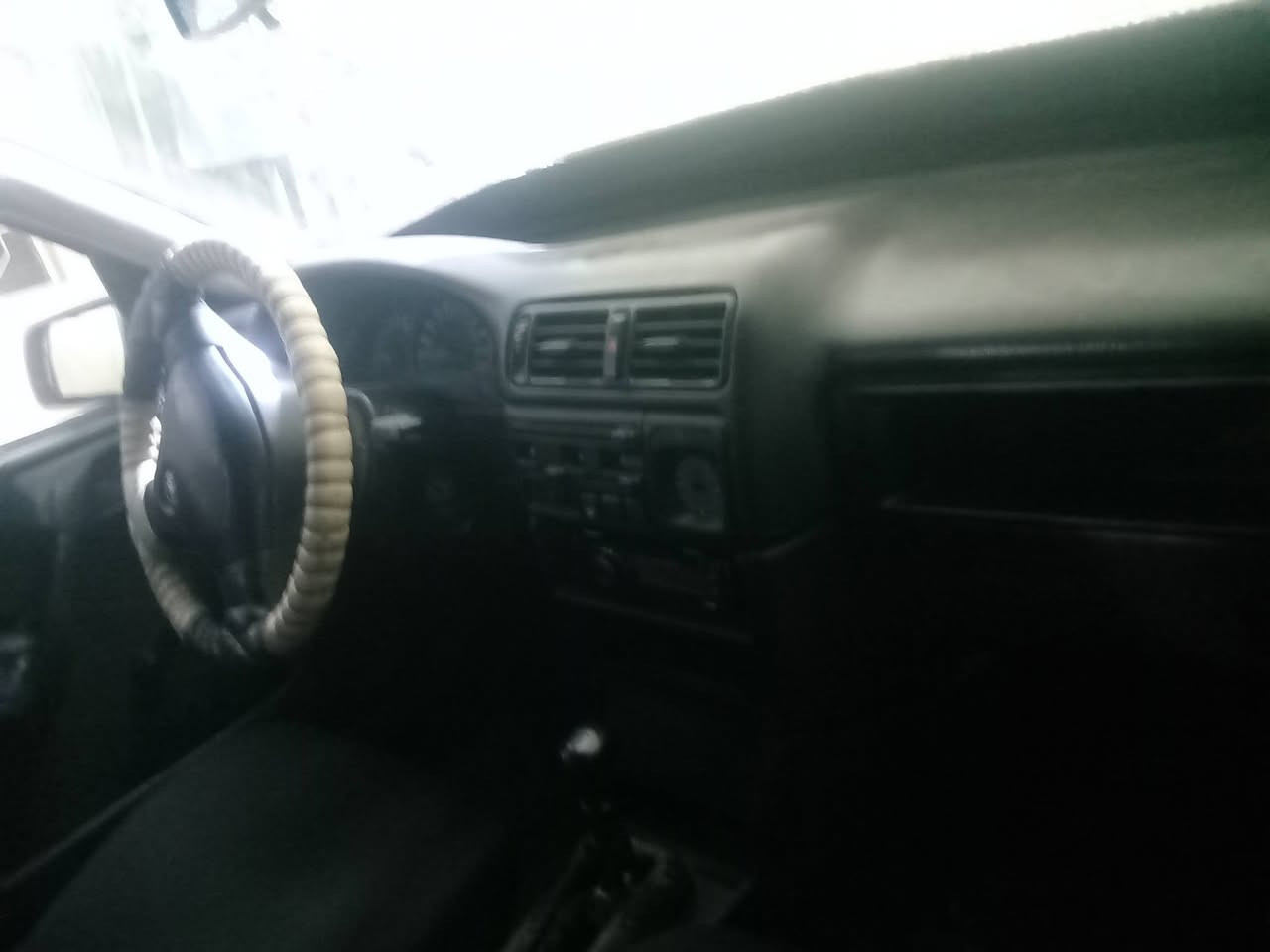 سلام عليكم  عندي فكتره ابيض حجم  16 بس المحرك بي بدايه نفخ  الكير شرط السعر 46/***********/***********
