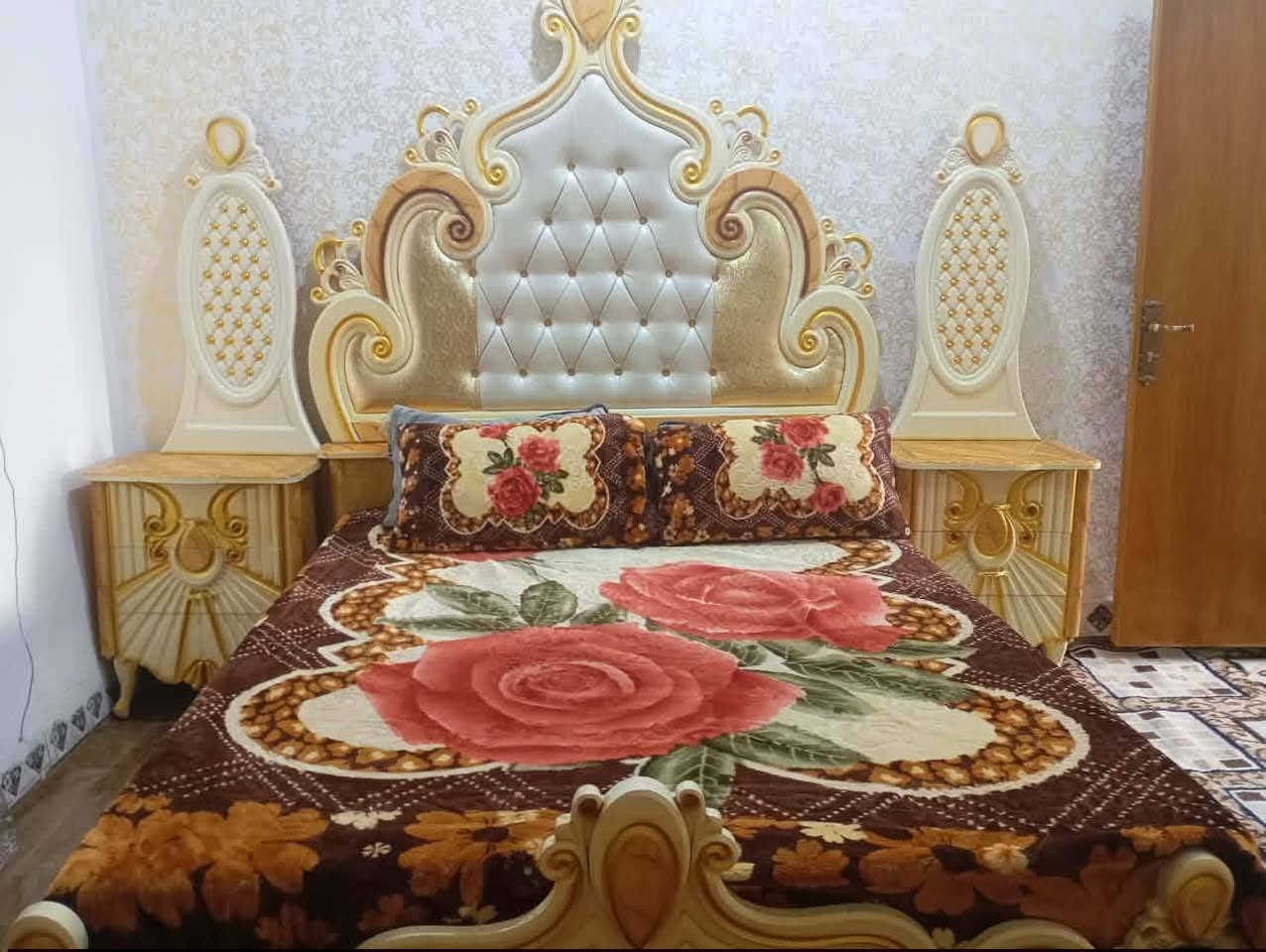 للبيع
غرفه نوم سوكي عراقي
سعر ٨٥٠ وبيه مجال ع خاص
*********** اتصل ع رقم
كرمه الفلوجه
