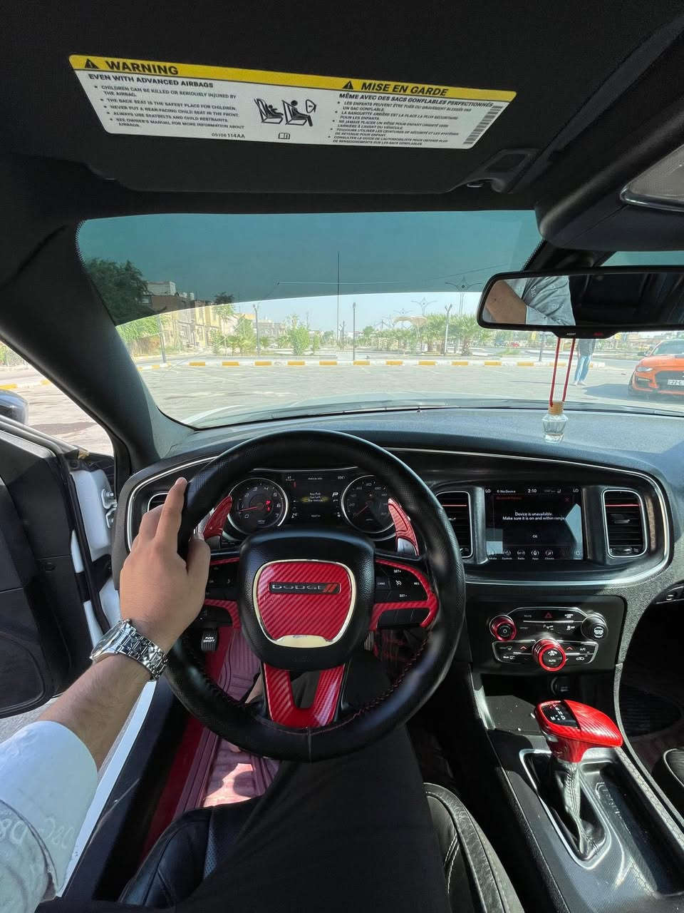 (اعادة نشر بسبب العودة الكاذبه )
جارجر R/T
موديل 2018اصل 
بيها منظومة غاز 
رقم بغداد 
التفاصيل خاص 
***********
