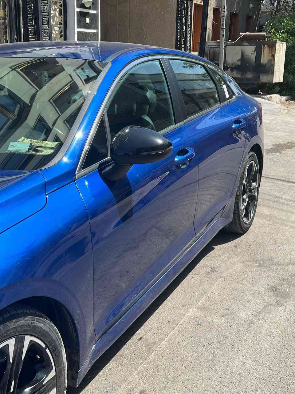 كيا K5 gt line 2022 (رقم بغداد)
المحرك: 1.6 توربو (GDI)
UVO Link مع نظام 10.3 شاشة حجم
يدعم Android Autog Apple CarPlay سلكيًا، وشحن لاسلكي
للهاتف
مقاعد أمامية مدفّأة ومهواة،
عجلات قياس 18 باللون الأسود
شعارات GT-Line على المقاعد والإضافات الرياضية نحذير منع التصادم الأمامي (FCA)
نثبيت المسار (LKA)، والتنبيه عند الخروج عن المسار مراقبة النقطة العمياء والتنبيه عند المرور الخلفي
(Adaptive Cruise Control) مثبت سرعة متكيّف
مواصفات معروفه او كولشي واضح كدامك 

السعر : 155$ 
استفسار واتساب : ***********
