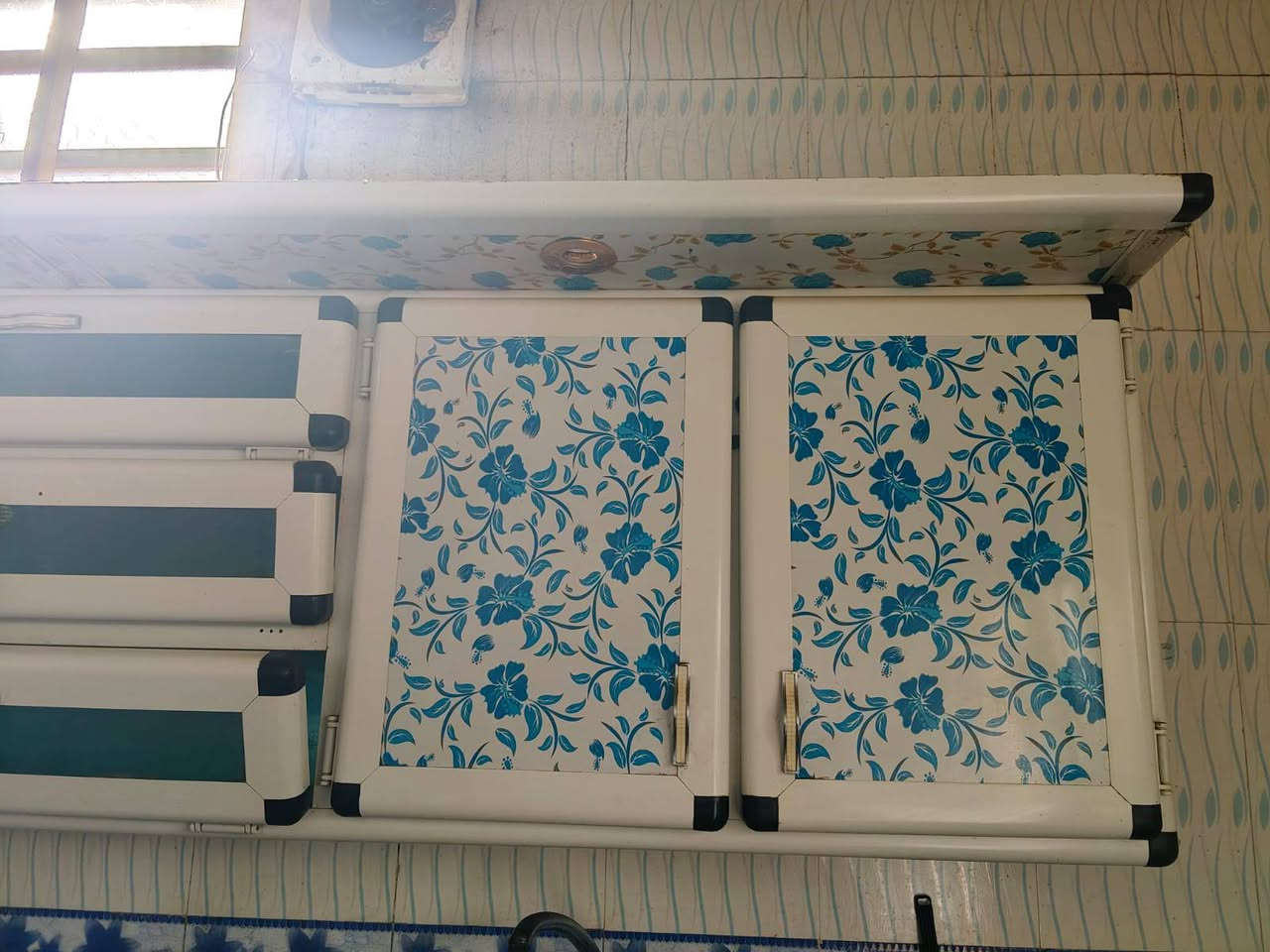 السلام عليكم من رخصه اخونه الادمن
كاونتر طول 5 متر. نظيف 

يراد ترايش مال السنكي 

سعرة 550 وبي مجال حك الكروه 

كربلاء قرب المعهد الفني على طريق طوريج 

***********
