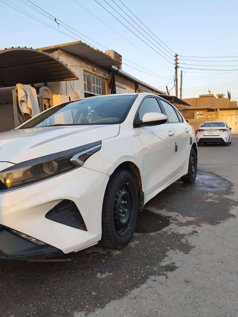 كيا سيراتو موديل2022
ماشية127 رقم أربيل طخات بسيطة
محرك 1600
نص فول السيارة خير من الله 

للتواصل ويا صاحب السيارة***********
