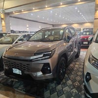 راف فور R7...هايبرد2026  ضمان تويوتا العراق ....صيانة سنتين مجانآ سلاي...