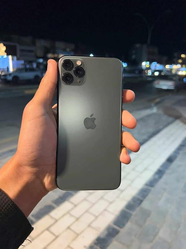 ايفون 11 برو ماكس نضافه 100‎%‎

ذاكره 256

بطاريه 88

سعر 275 يرهم مراوس 
>***********
