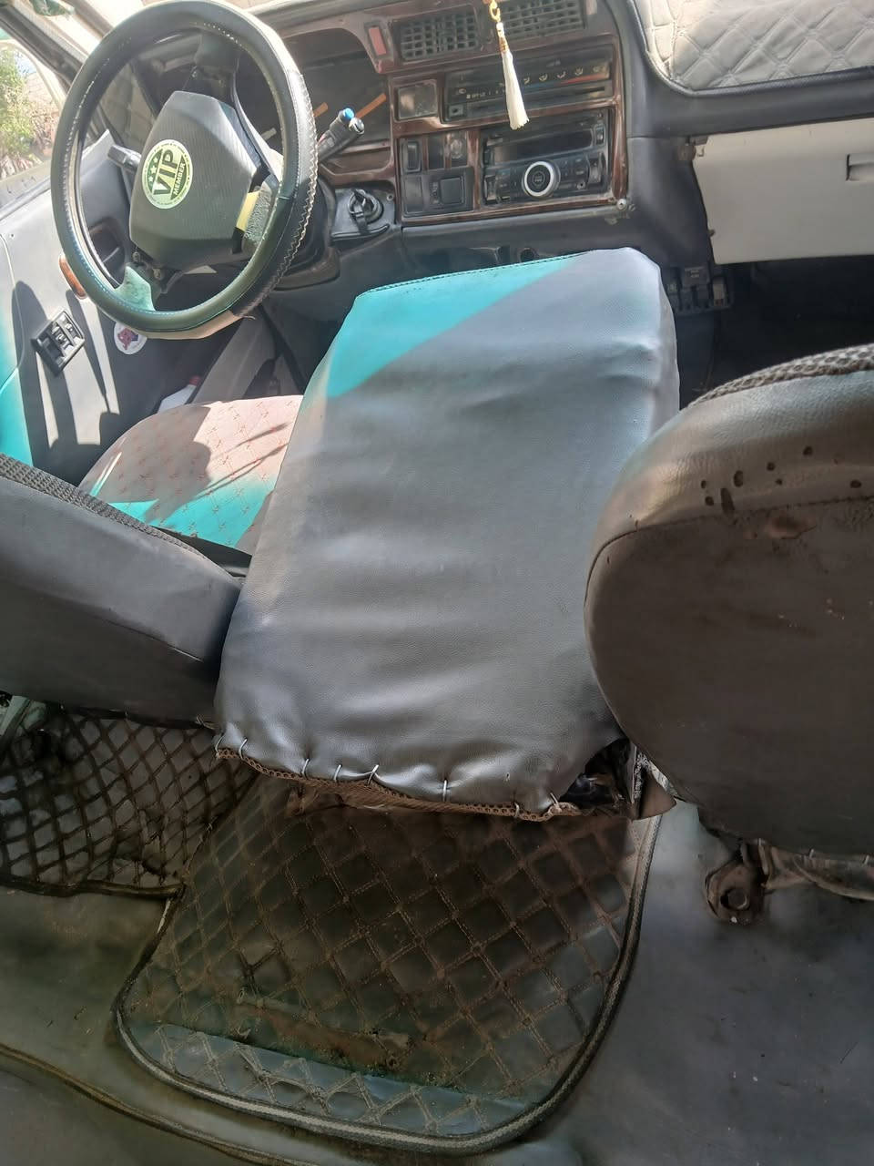 سلام عليكم فتون ٢٠٠٩ كير محرك اكسل كلها مكفوله تحويل ثاني يوم مشط باور جديد صدر جديد خير من الله مكاني الحسينيه مال راشديه ما متواجد على الفيس الاتصال على هذا الرقم ***********
