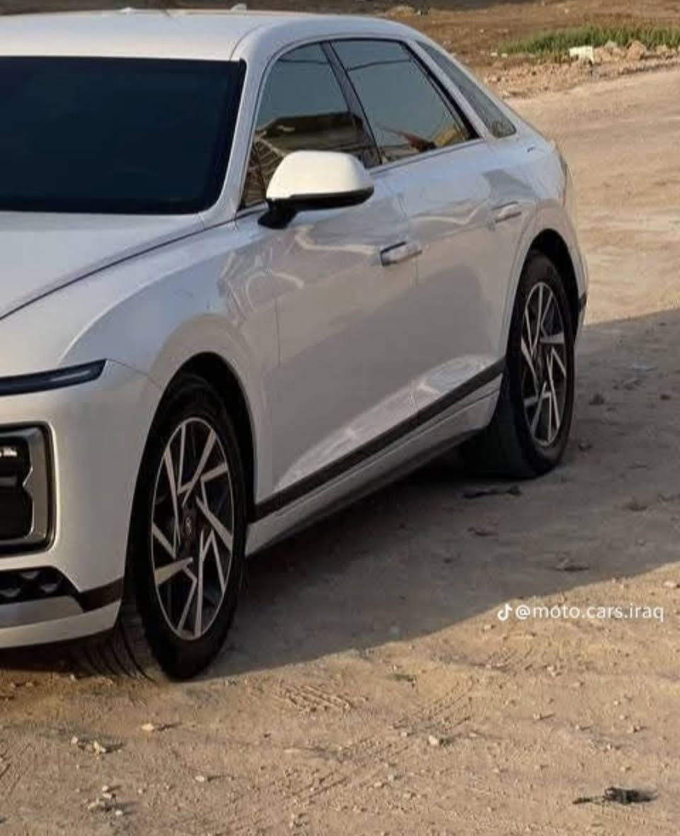 السلام عليكم مراوس او بيع تعال خاص.
ازيرا 2023 كوري غاز فقط كفاله عامه 

تترقم جميع المحافظات. 

مكان السيارة ديوانية

***********

***********
