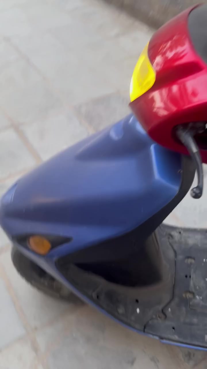 السلام عليكم للبيع فراشة ٤٥٠ بيها المجال بدون تبخير بس صوت صالنه شويه  ❤️
*********** تواصل واتساب
