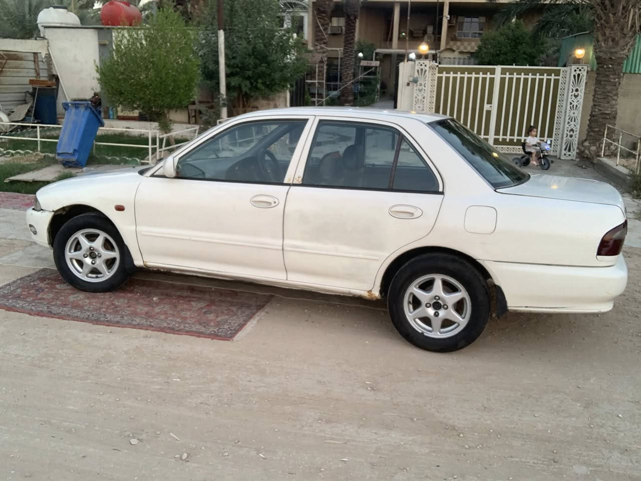 سلام عليكم بروتون 2002
سياره باسمي سنويه وهزه لحد 2027 
سياره نصبته حلوه 
صدر الامامي ٨٠٪؜
الخلفي بيه دبل واكف 
المحرك ابيع كايم / سياره شغاله وتمشي  
استفسار ***********
السعر المطلوب 35 $ بيه مجال
