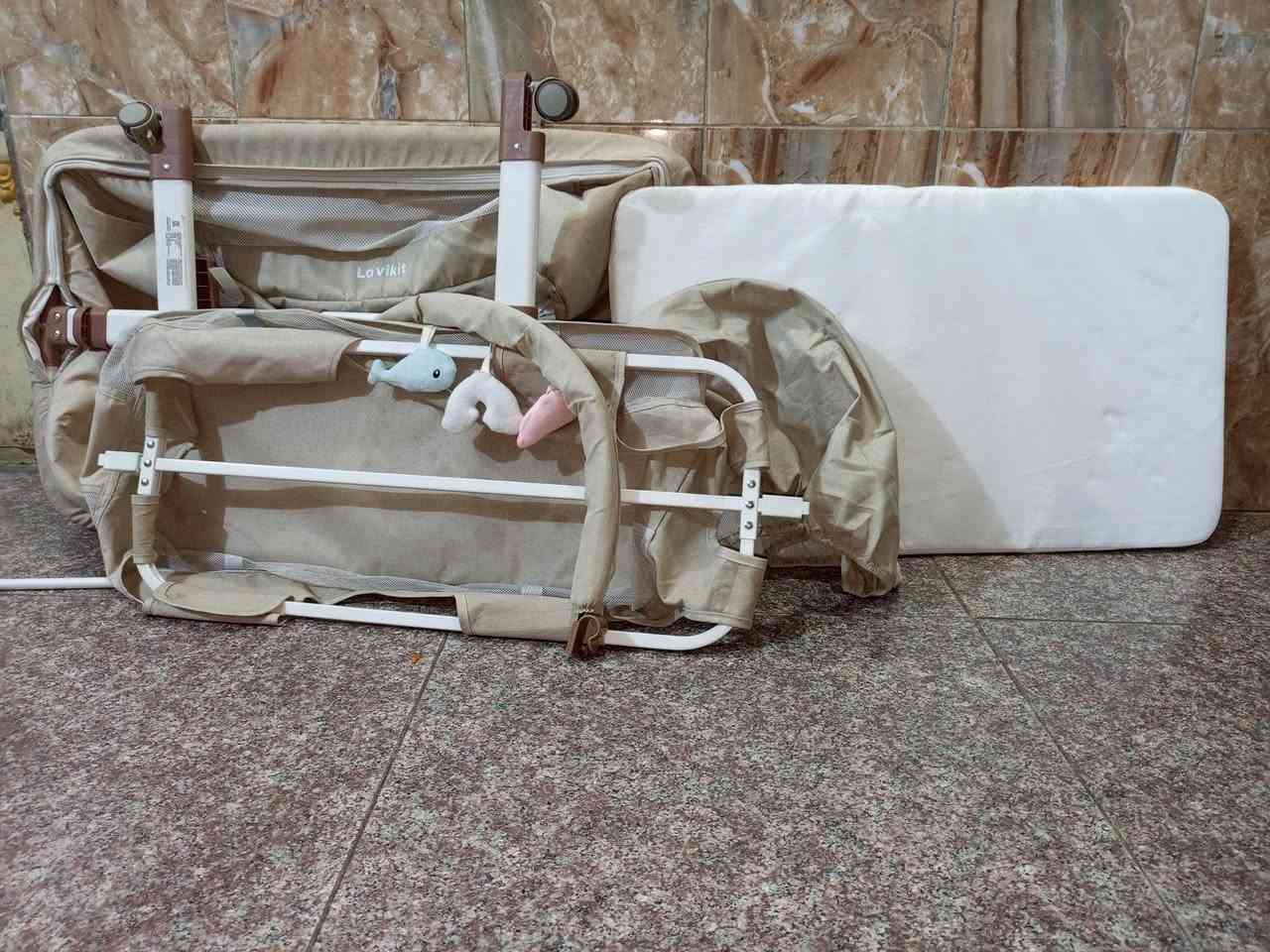 سلام عليكم متوفر كاروك لحد عمر سنه مستخدم لمده شهر فقط نضافته ١٠٠/٩٠ كاروك كامل مكاني بغداد حي اور سعر ٨٠وبي مجال بسيط لاستفسار عبر الواتساب ***********
