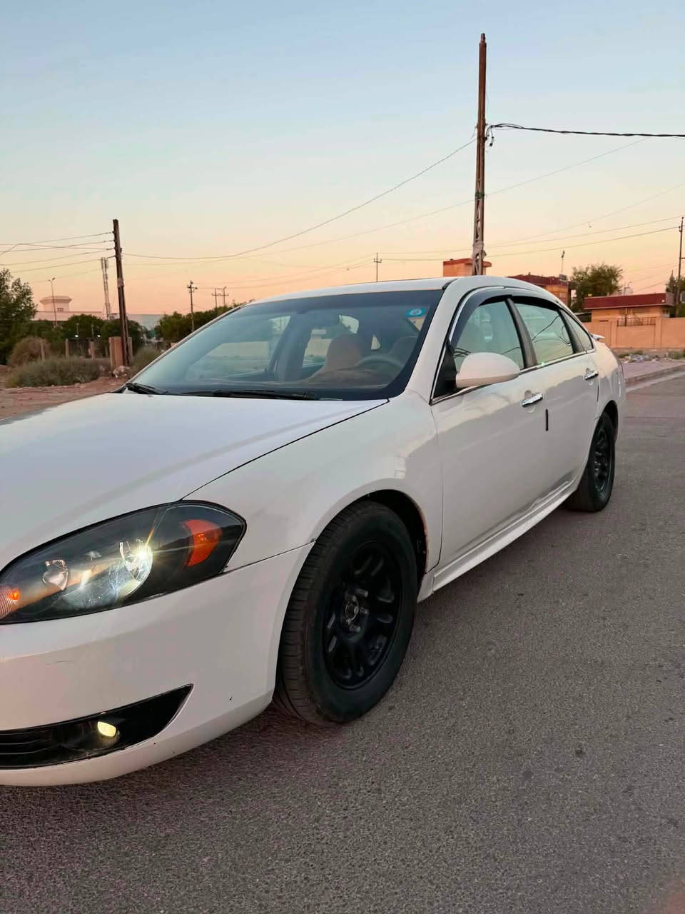 شفرليت امبالا 2008 LTZ 
مصبوغه عام رقم انكليزي تحويل ثاني يوم 
كير ومكينه وتبريد خير من الله 
بيع او مراوس 
مكانها بالكوت مركز المدينه 
السعر 7000$ ( 70 ورقه ) وبيها مجال 
*********** واتس اب
