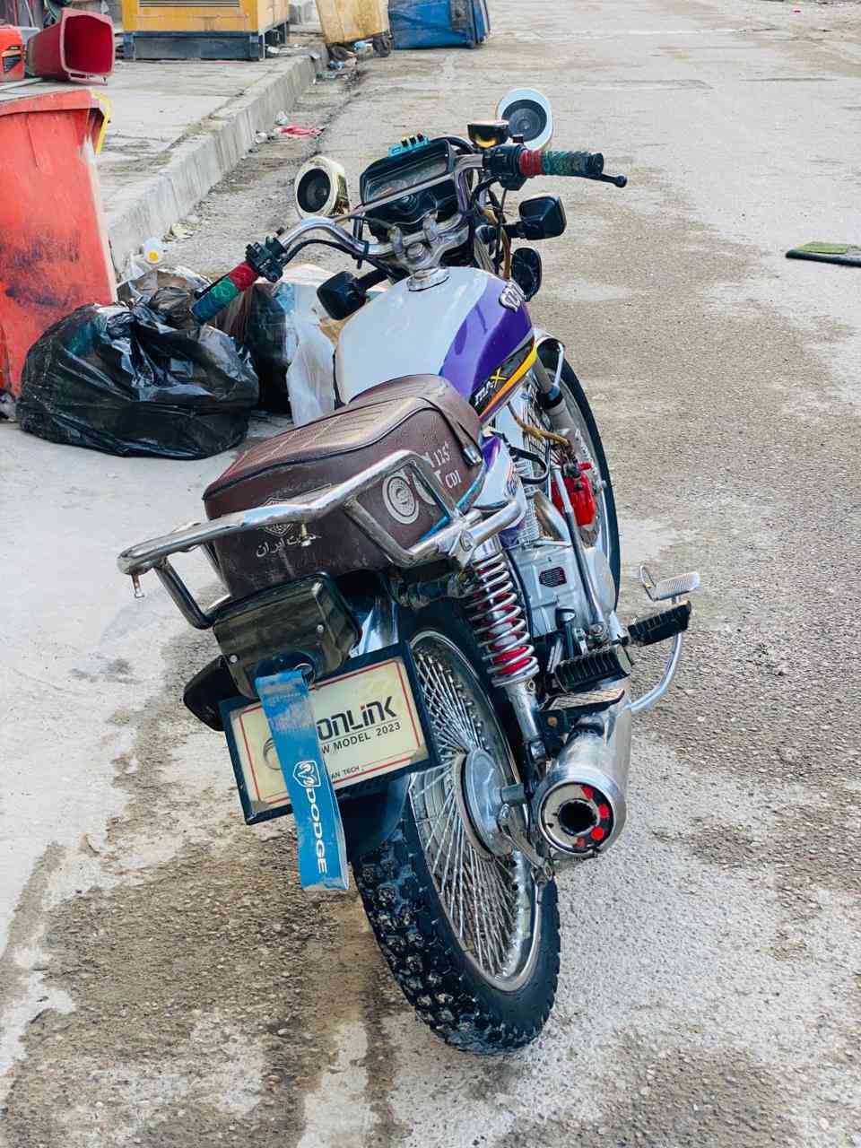 السلام عليكم دراجه للبيع 4 قير ايراني موديل 23 الدراجه كلش نظيفه ما ناقصها بس باتري. ‏السعر ‏على هذا الرقم ***********
