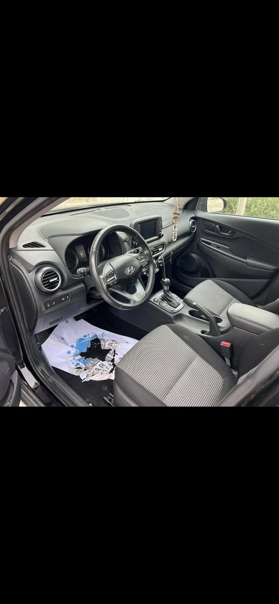 هونداي كونا للبيع 2021
اسود مكينه٢٠٠٠دوش وارد أمريكي
ماشيه١٤ كيلو 
مواصفات فتحه سلايد
بصمه أبواب 
شاشه كأمره 
تدفئه كشنات 
رادرات امامي رادرات خلفي
حساسات خلفي
تحديد مسار ضربتهه موضح بسونار قطعه واحده صبغ سعرهه١٤٨ ورقه مكانه بغداد للاستفسار ***********
