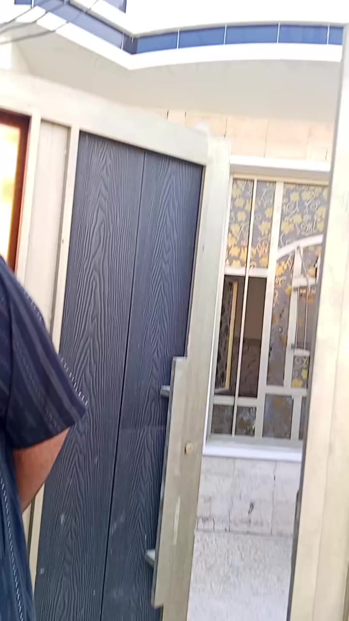 مشتمل 75 متر للبيع شارع ابو سمير مقابيل روضة الجيل الجديد مربع ال26 بل بداية ***********
