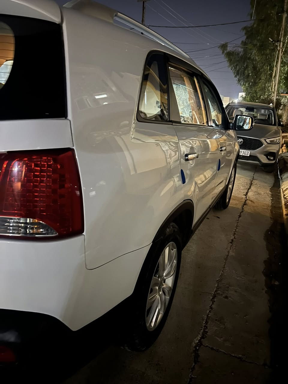 سورنتو 2012 خليجي بدون صبغ بدون صبغ بدون صبغ من النوادر
رقم اربيل 
اربعة سلندر 
ثلاث قطع تبريد  
دشبول بيانو دجيتال 
7 راكب 
قفل ايرباك 
نظيفة جدا جدا ماشية 138000
بيها تقليم كلش بسيط بالصندوق 
السعر 162 وبيها مجال بسيط للشراي 
للتواصل واتس اب او اتصال ***********
